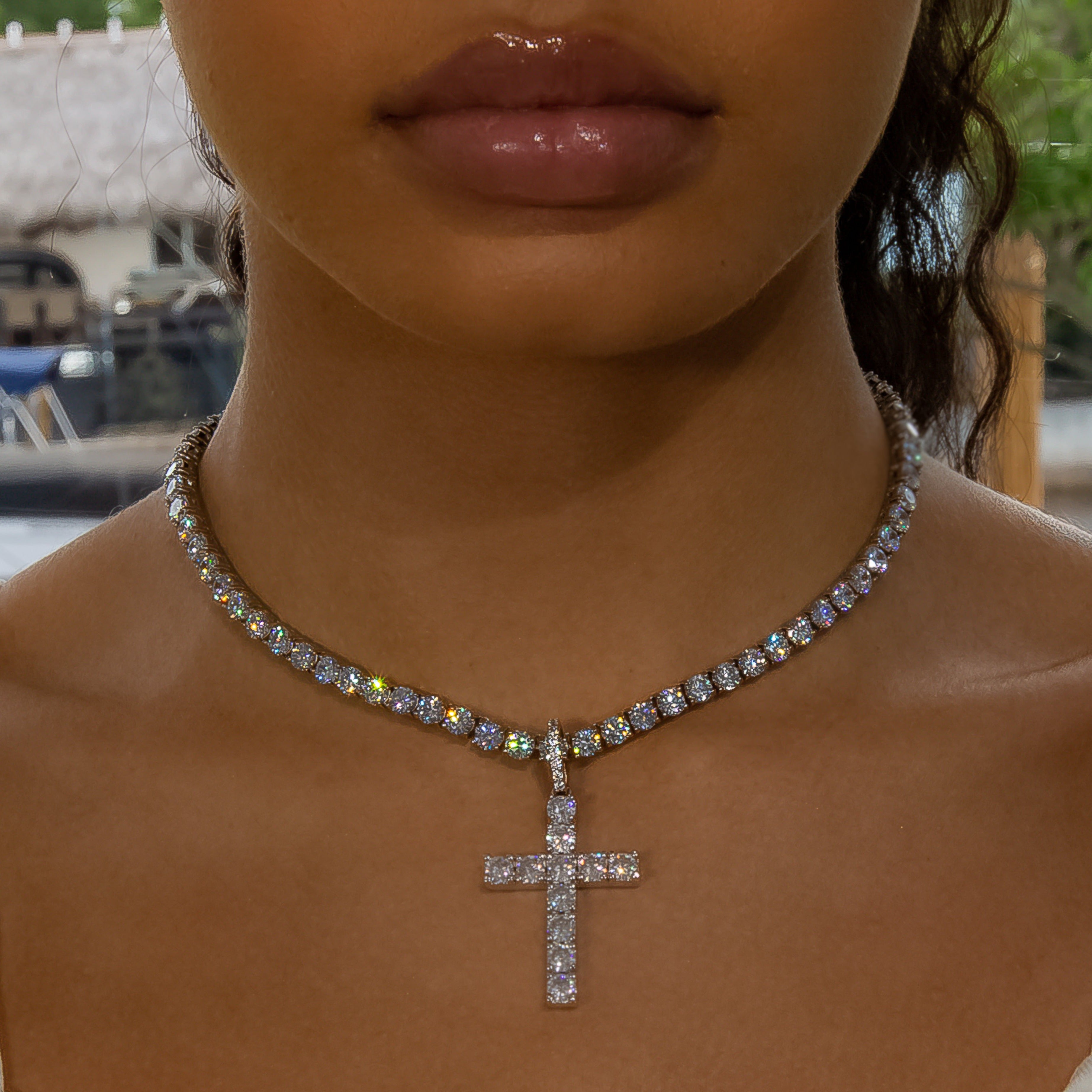 Cross Pendant in White Gold