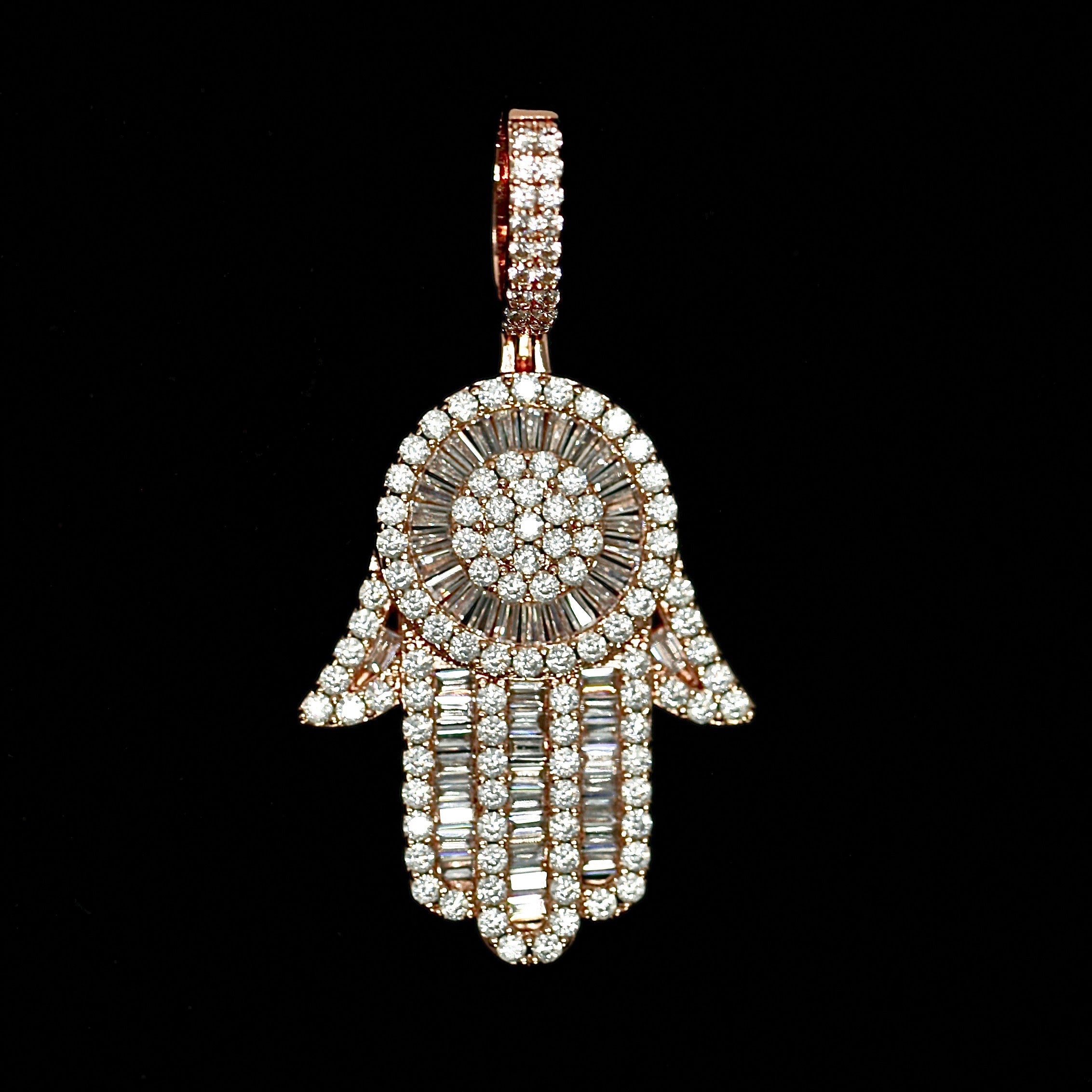 Hamsa Hand Pendant in Rose Gold (Baguette Cut)