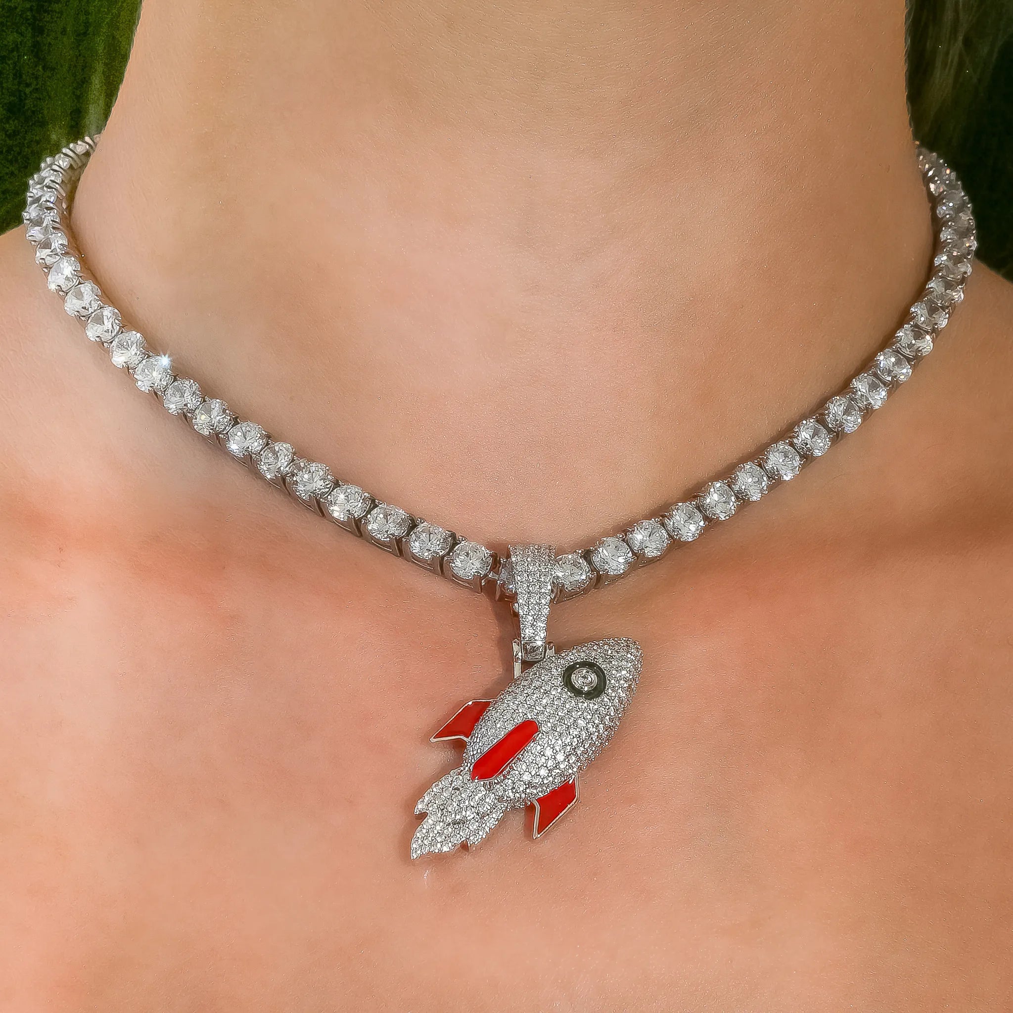 Rocket Pendant in White Gold