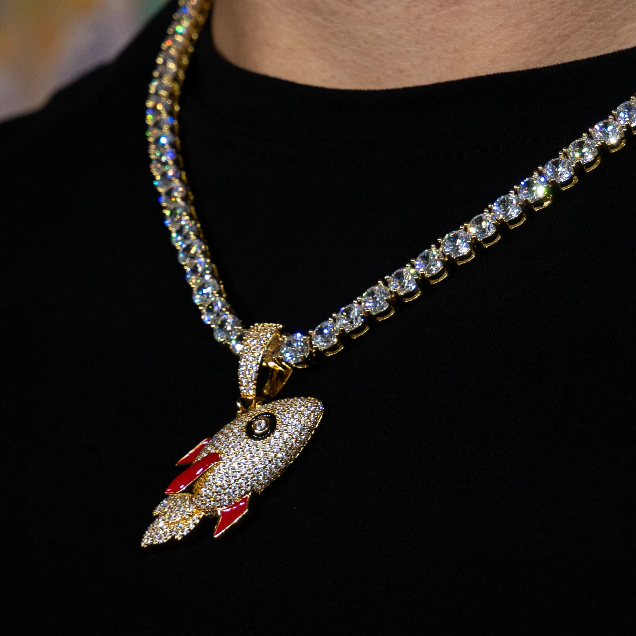 Rocket Pendant in Yellow Gold