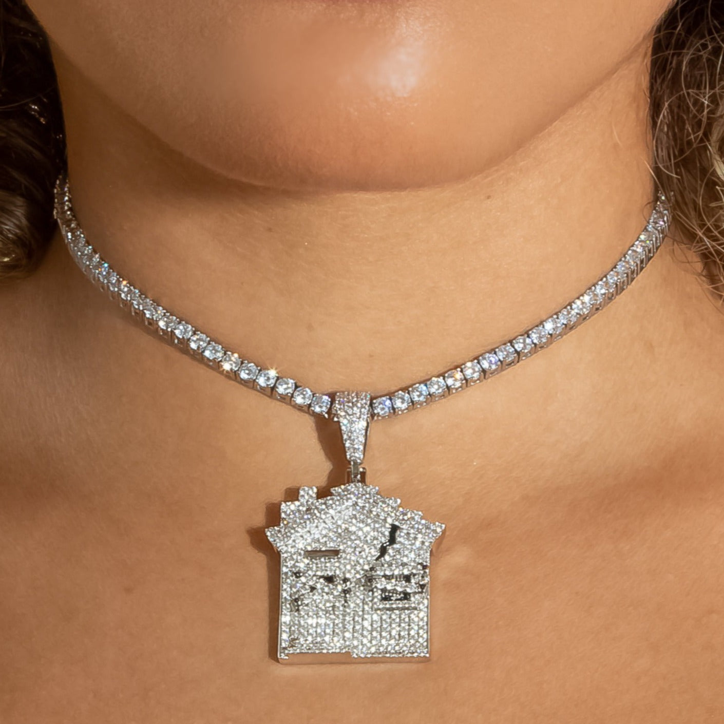 Trap House Pendant in White Gold