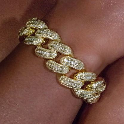 18mm Yellow Gold Bugatti Link Bracelet