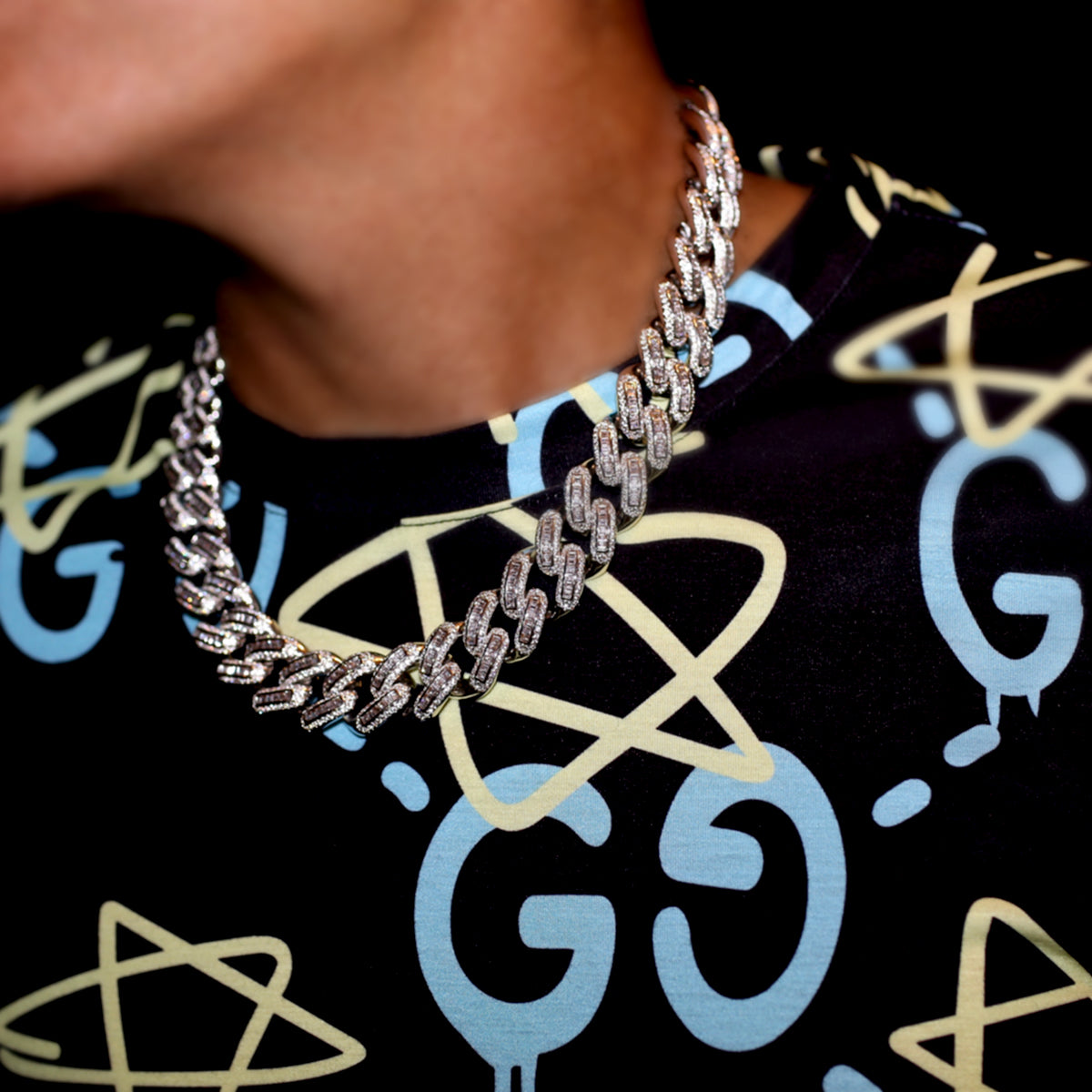 18mm Bugatti Link Chain in White Gold