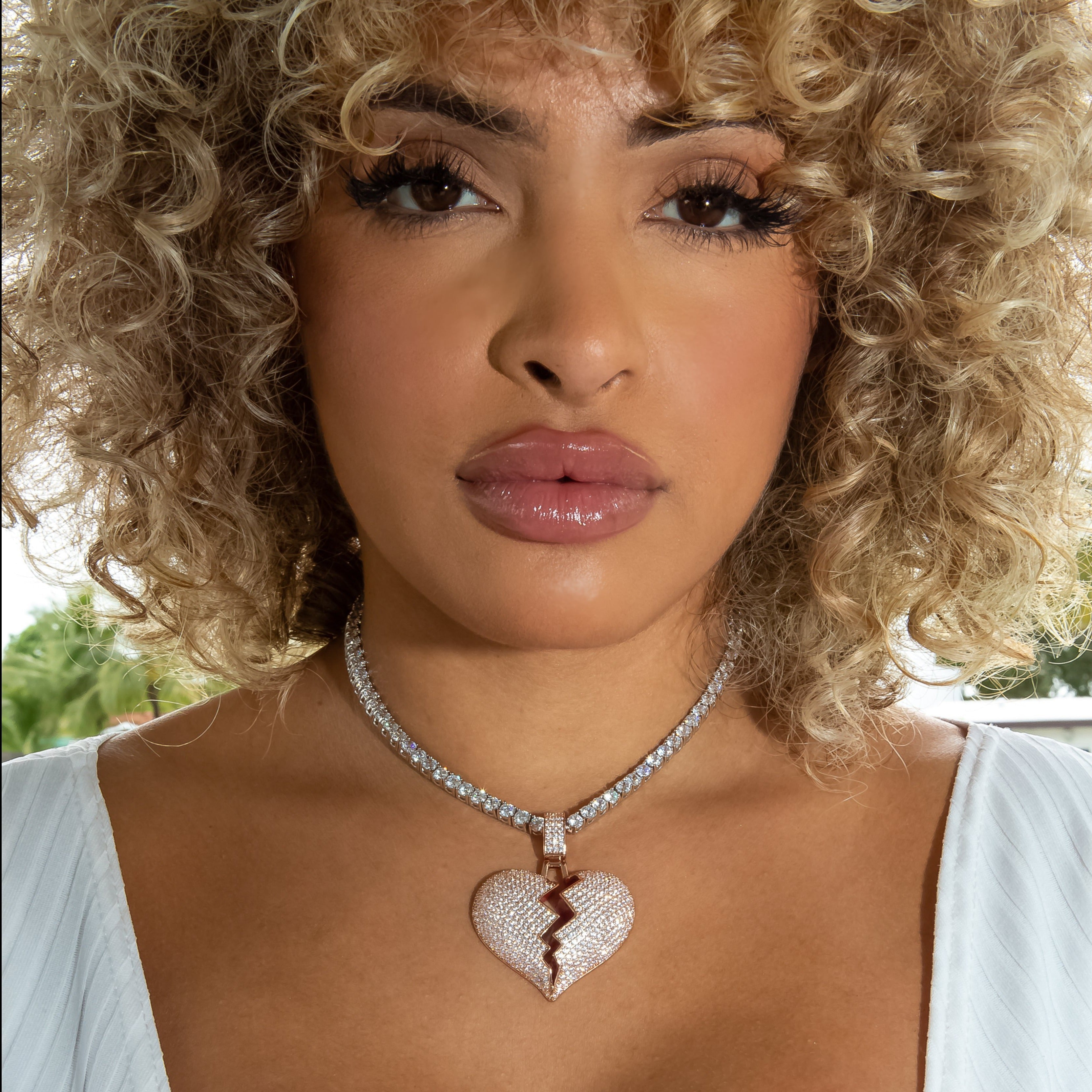 Broken Heart Pendant in Rose Gold