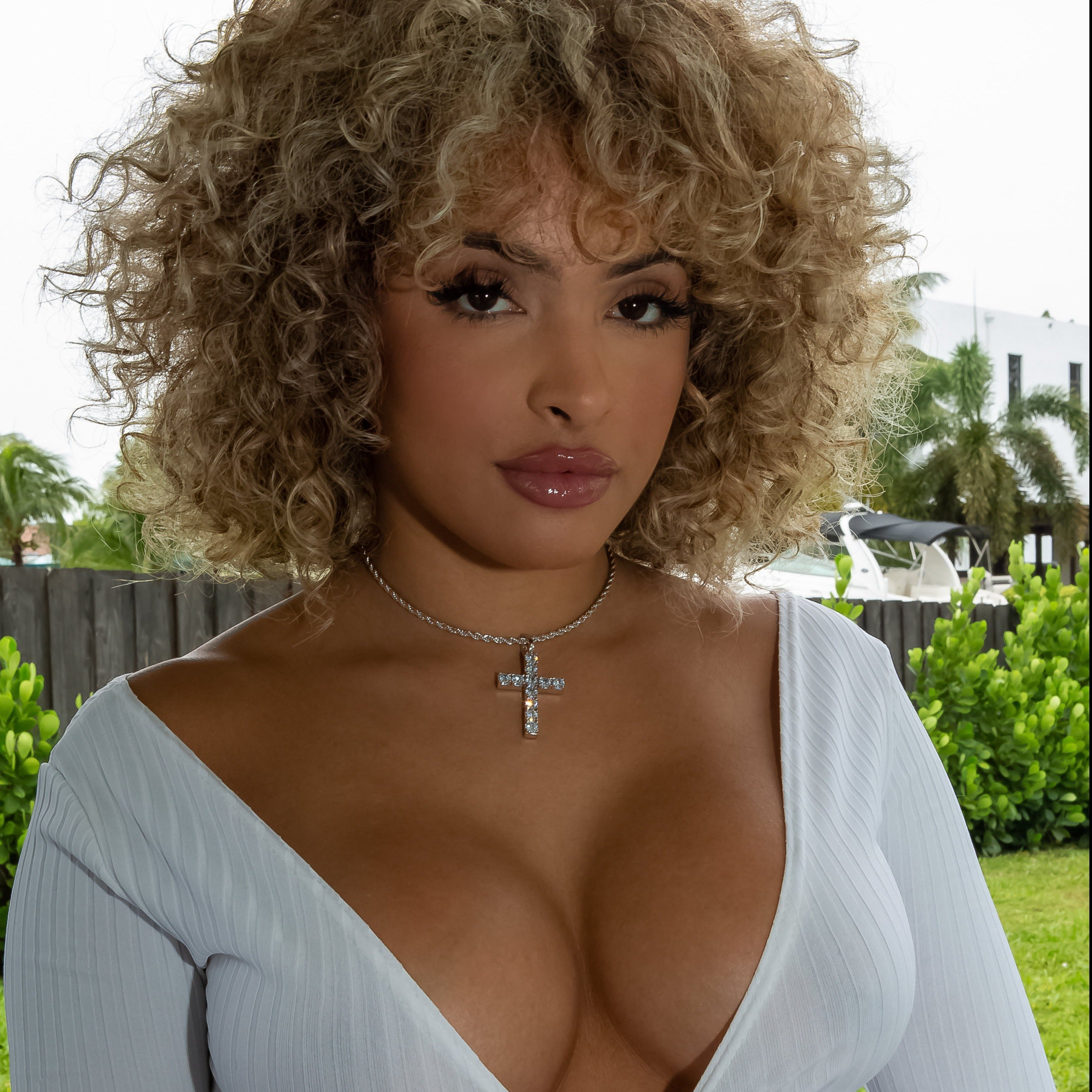 Cross Pendant in White Gold