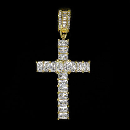 Cross Pendant in Yellow Gold (Emerald Cut)