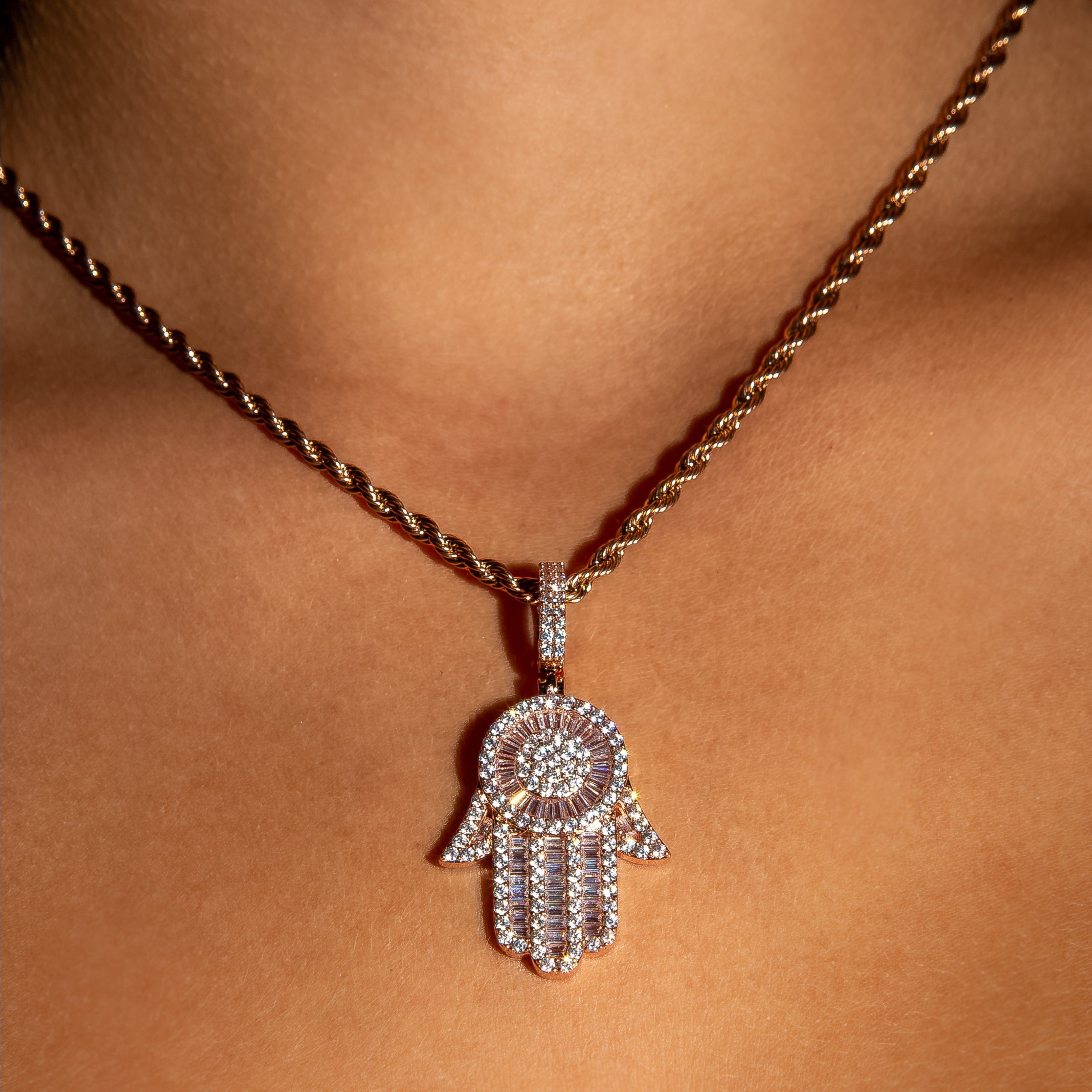 Hamsa Hand Pendant Rose Gold (Baguette Cut)
