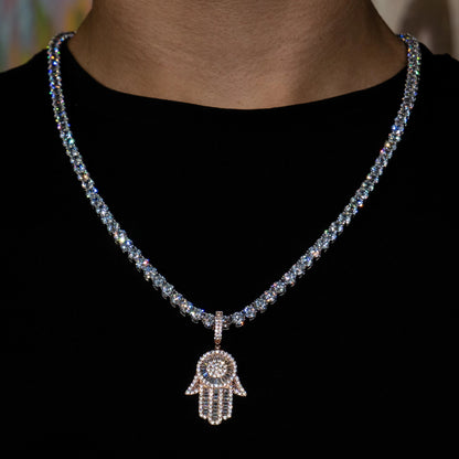 Hamsa Hand Pendant in Rose Gold (Baguette Cut)