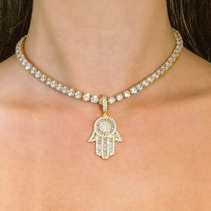 Hamsa Hand in Yellow Gold (Baguette Cut)