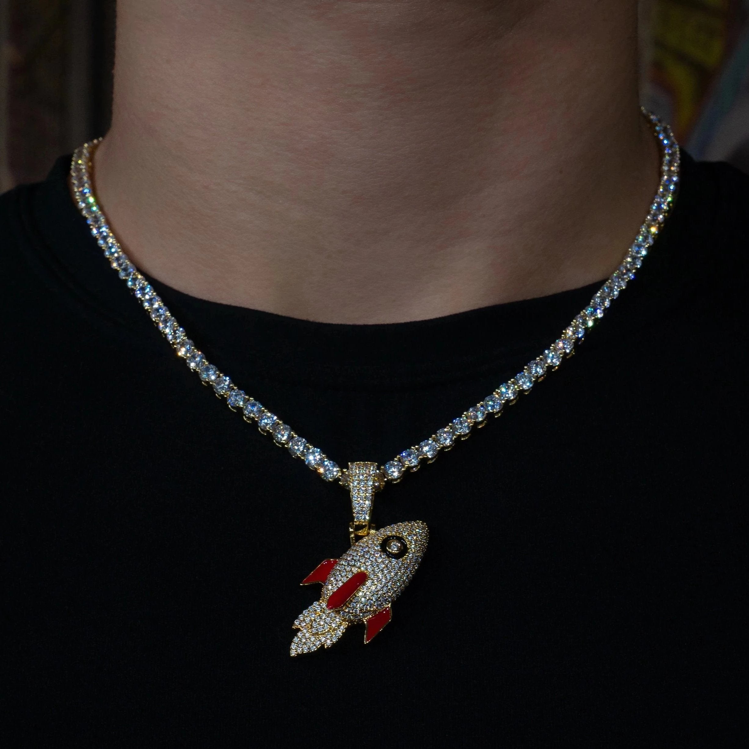 Rocket Pendant in Yellow Gold